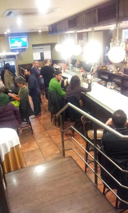 Hostal El Centro ウエスカ エクステリア 写真